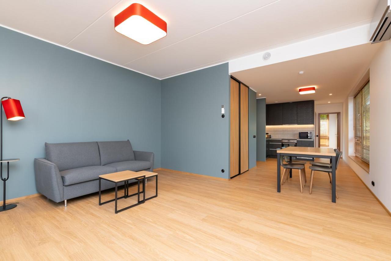 Self-Check-In Spacious 1 Bedroom Apartment With Free Parking Reval Esterno foto